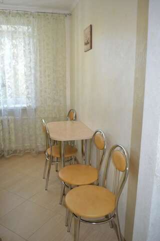 Апартаменты Apartment on Masherova Брест Апартаменты с балконом-14